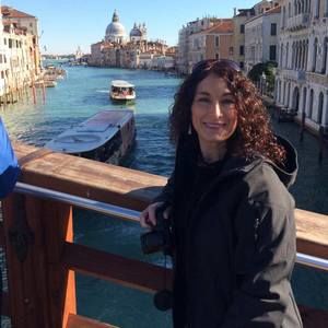 Meet your Posher, Nicole